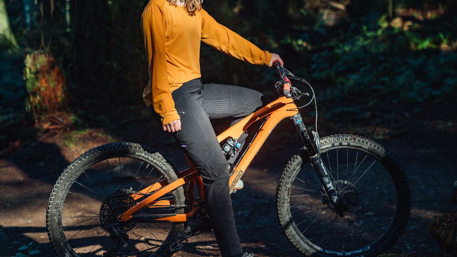 Apparel Review Patagonia Dirt Craft Women s Bottoms Freehub Magazine